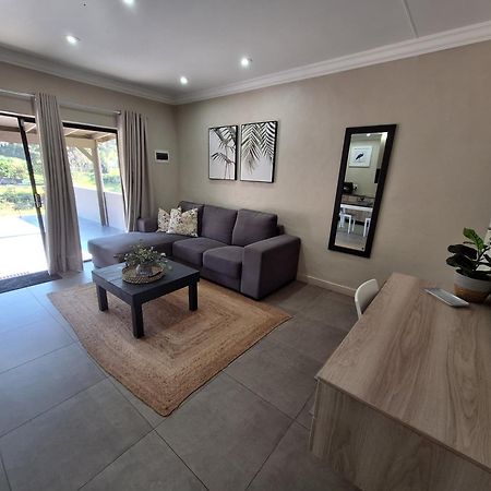 Studio 5 The Studios At Churchill Hillcrest Bagian luar foto