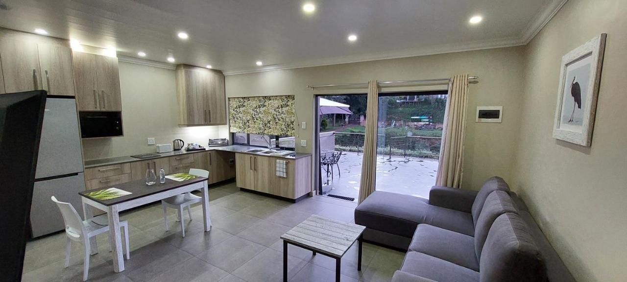Studio 5 The Studios At Churchill Hillcrest Bagian luar foto